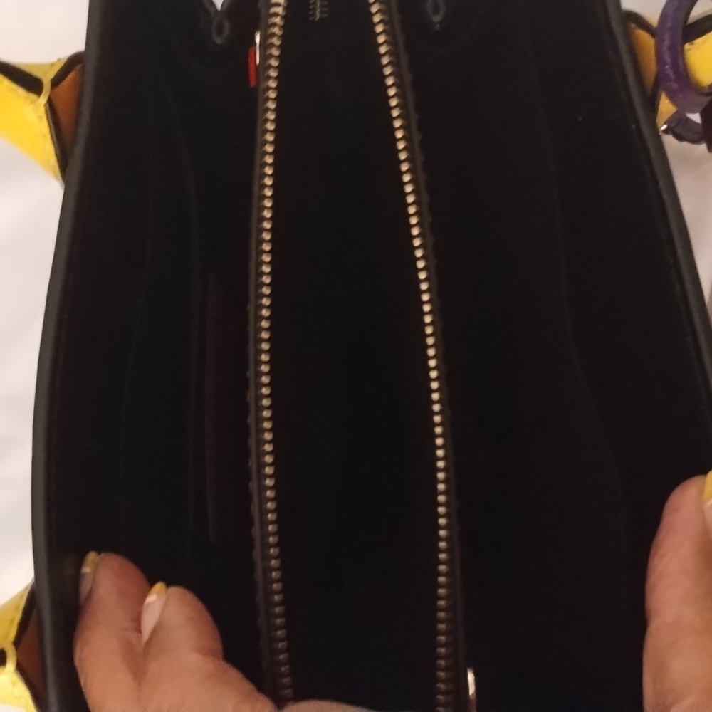 Purse - Picture 3 of 4